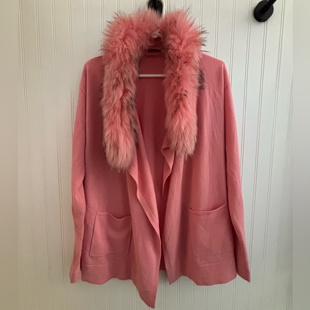 Luisa Cerano Pink Cardigan with Raccoon Fur Cowl